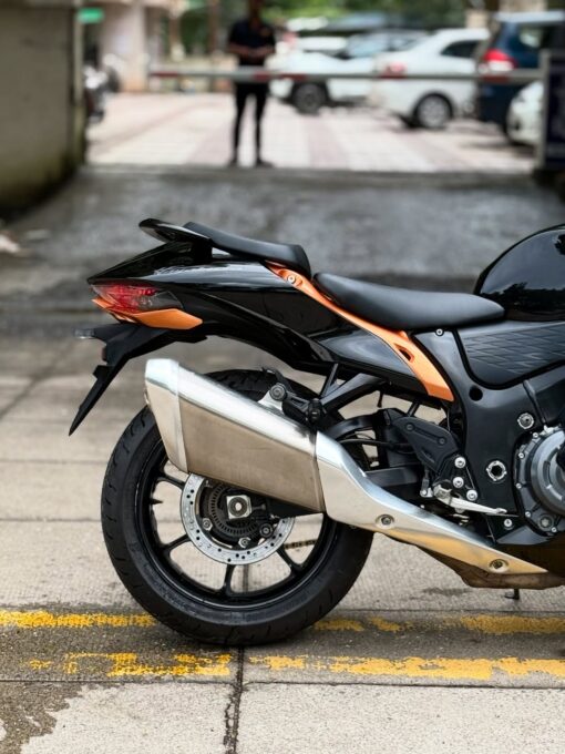 Suzuki gsxr 1300 hayabusa (abs)