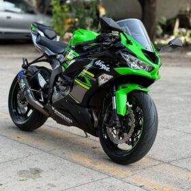 Kawasaki ZX6R (abs)
