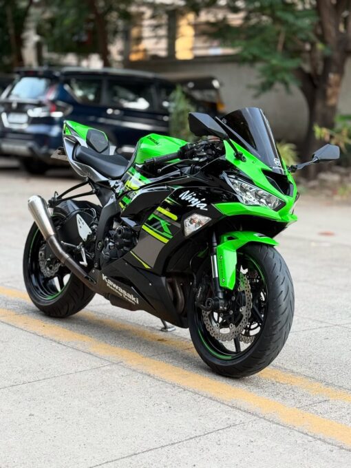 Kawasaki ZX6R (abs)