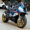 BMW S1000RR Pro