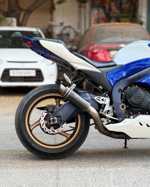 Suzuki GSX-1000R